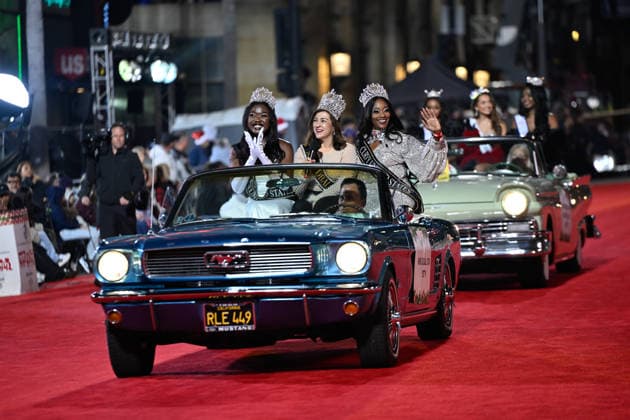 93rd Hollywood Christmas Parade in California HOLLYWOOD, CALIFORNIA - NOV 30: 93rd Hollywood Christmas Parade is held in Hollywood of Los Angeles, California, United States on November 30, 2025. Tayfun Coskun Anadolu California United States. Editorial use only. Please get in touch for any other usage.  Copyright: x2025xAnadoluxTayfunxCoskunx