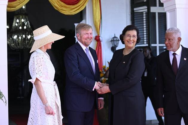 Paramaribo, The Netherlands, 2025-12-01 09:16:44 PARAMARIBO, December 1, 2025, Presidential Palace. King Willem-Alexander and Queen Maxima are paying a state visit to the Republic of Suriname at the invitation of President Jennifer Geerlings-Simons. President Simons and her husband will welcome the Royal Couple at the Presidential Palace with an official welcome ceremony, followed by a private chat. PHOTO: NLBeeld Patrick van Emst Credit: NL Beeld Patrick van Emst  Copyright: xx x