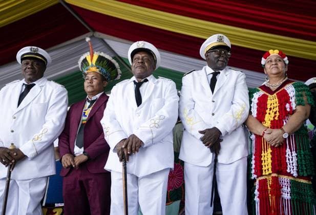 PARAMARIBO Representatives of descendants of enslaved people and indigenous communities in Suriname await the arrival of King Willem-Alexander and Queen Maxima before a discussion about the past and the future. The royal couple were on a three-day state visit to Suriname at the invitation of President Jennifer Geerlings-Simons. ANP REMKO DE WAAL netherlands out - belgium out  Copyright: xx x543611869x originalFilename: 543611869.jpg