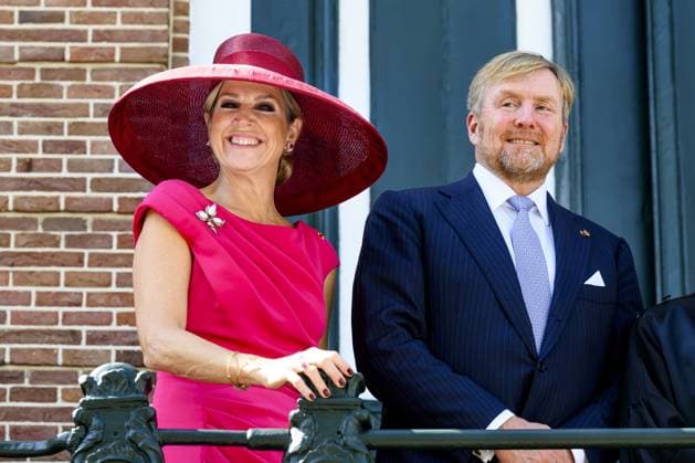 Paramaribo, The Netherlands, 2025-12-01 14:34:09 PARAMARIBO, 1 December 2025, Court of Justice. King Willem-Alexander and Queen Maxima are paying a state visit to the Republic of Suriname at the invitation of President Jennifer Geerlings-Simons. As part of the separation of powers, the judiciary will also be visited. At the Court of Justice, the Royal Couple will speak with the President of the Court and several judges about the importance of judicial independence in a democratic constitutional state. PHOTO: NLBeeld Patrick van Emst Credit: NL Beeld Patrick van Emst  Copyright: xx x