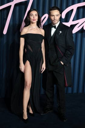 The Fashion Awards 2025 Amy Jackson and Ed Westwick arriving at The Fashion Awards 2025 at the Royal Albert Hall in London, UK. London Royal Albert Hall UK Copyright: xFredxDuvalx