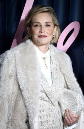 The Fashion Awards 2025 Sharon Stone arriving at The Fashion Awards 2025 at the Royal Albert Hall in London, UK. London Royal Albert Hall UK Copyright: xFredxDuvalx