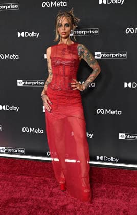 ˜Avatar Fire and Ash™ World Premiere Snitcherry arriving to the world premiere of Avatar Fire and Ash at the Dolby Theatre on December 1, 2025 in Hollywood, Ca. Hollywood Dolby Theatre California USA Copyright: xLisaxOConnor xAFF-USA.COMx