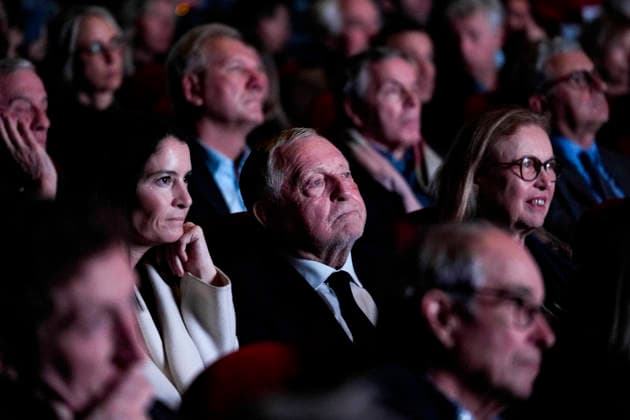 PEOPLE: Gala Fondation Recherche Alzheimer - Lyon - 02 12 2025 Ludivine Sapin et Jean-Michel Aulas lors du Gala 2025 de la Fondation Recherche Alzheimer Ã Lyon le 01 12 2025. Photo Sandrine Thesillat PsNewZ  Copyright: xSandrinexTHESILLATx