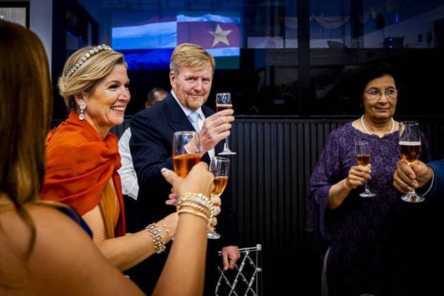 Paramaribo, The Netherlands, 2025-12-01 20:13:11 PARAMARIBO, December 1, 2025, Prince Ballroom. King Willem-Alexander and Queen Maxima are paying a state visit to the Republic of Suriname at the invitation of President Jennifer Geerlings-Simons. In honor of King Willem-Alexander and Queen Maxima s state visit, President Simons is hosting a state banquet. PHOTO: NLBeeld POOL Patrick van Katwijk. Pictured: Credit: NL Beeld Patrick van Emst  Copyright: xx x