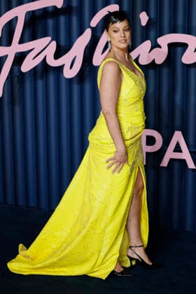British Fashion Awards Gala Nigth - Red carpet LONDON, UK - DECEMBER 01: Ashley Graham poses at the photocall of British Fashion Awards held at Royal Albert Hall, on December 01st 2025 in London, Great Britain. Photo Marco Piovanotto Abacapress.com  Copyright: xPiovanottoxMarco ABACAx