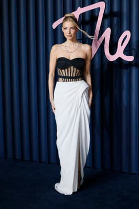 British Fashion Awards Gala Nigth - Red carpet LONDON, UK - DECEMBER 01: Leonie Hanne poses at the photocall of British Fashion Awards held at Royal Albert Hall, on December 01st 2025 in London, Great Britain. Photo Marco Piovanotto Abacapress.com  Copyright: xPiovanottoxMarco ABACAx