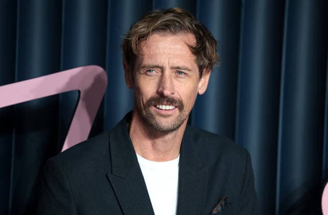 December 1, 2025, London, United Kingdom: Peter Crouch attends The Fashion Awards 2025 presented by Pandora at the Royal Albert Hall. London United Kingdom - ZUMAs197 20251201_aaa_s197_083 Copyright: xFredxDuvalx
