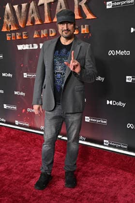 ˜Avatar Fire and Ash™ World Premiere Robert Rodriguez arriving to the world premiere of Avatar Fire and Ash at the Dolby Theatre on December 1, 2025 in Hollywood, Ca. Hollywood Dolby Theatre California USA Copyright: xLisaxOConnor xAFF-USA.COMx