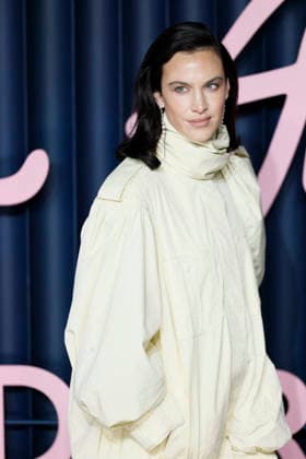 British Fashion Awards Gala Nigth - Red carpet LONDON, UK - DECEMBER 01: Alexa Chung poses at the photocall of British Fashion Awards held at Royal Albert Hall, on December 01st 2025 in London, Great Britain. Photo Marco Piovanotto Abacapress.com  Copyright: xPiovanottoxMarco ABACAx