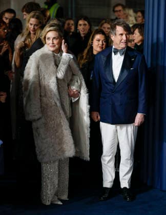 British Fashion Awards Gala Nigth - Red carpet LONDON, UK - DECEMBER 01: Sharon Stone, Brunello Cucinelli poses at the photocall of British Fashion Awards held at Royal Albert Hall, on December 01st 2025 in London, Great Britain. Photo Marco Piovanotto Abacapress.com  Copyright: xPiovanottoxMarco ABACAx