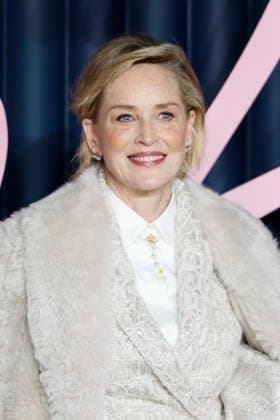 British Fashion Awards Gala Nigth - Red carpet LONDON, UK - DECEMBER 01: Sharon Stone poses at the photocall of British Fashion Awards held at Royal Albert Hall, on December 01st 2025 in London, Great Britain. Photo Marco Piovanotto Abacapress.com  Copyright: xPiovanottoxMarco ABACAx