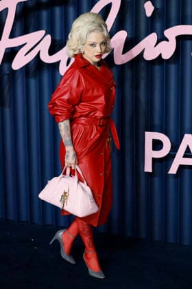 British Fashion Awards Gala Nigth - Red carpet LONDON, UK - DECEMBER 01: Mon Laferte poses at the photocall of British Fashion Awards held at Royal Albert Hall, on December 01st 2025 in London, Great Britain. Photo Marco Piovanotto Abacapress.com  Copyright: xPiovanottoxMarco ABACAx