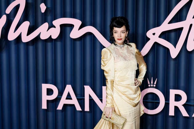 British Fashion Awards Gala Nigth - Red carpet LONDON, UK - DECEMBER 01: Lily Allen poses at the photocall of British Fashion Awards held at Royal Albert Hall, on December 01st 2025 in London, Great Britain. Photo Marco Piovanotto Abacapress.com  Copyright: xPiovanottoxMarco ABACAx