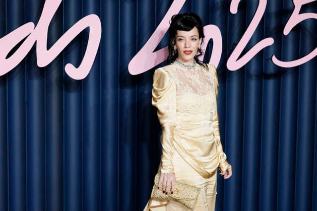 British Fashion Awards Gala Nigth - Red carpet LONDON, UK - DECEMBER 01: Lily Allen poses at the photocall of British Fashion Awards held at Royal Albert Hall, on December 01st 2025 in London, Great Britain. Photo Marco Piovanotto Abacapress.com  Copyright: xPiovanottoxMarco ABACAx
