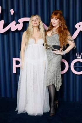 British Fashion Awards Gala Nigth - Red carpet LONDON, UK - DECEMBER 01: Sienna Miller, Charlotte Tilbury poses at the photocall of British Fashion Awards held at Royal Albert Hall, on December 01st 2025 in London, Great Britain. Photo Marco Piovanotto Abacapress.com  Copyright: xPiovanottoxMarco ABACAx