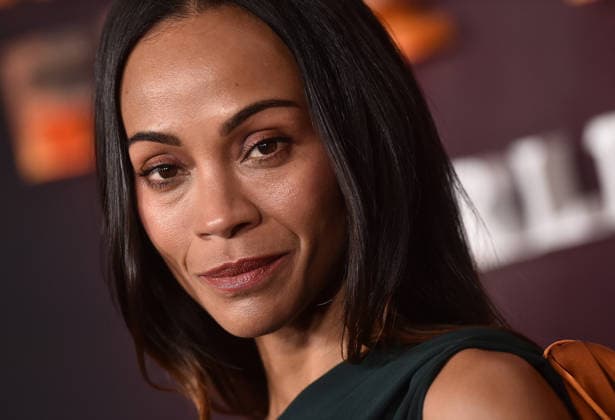 ˜Avatar Fire and Ash™ World Premiere Zoe Saldana arriving to the world premiere of Avatar Fire and Ash at the Dolby Theatre on December 1, 2025 in Hollywood, Ca. Hollywood Dolby Theatre California USA Copyright: xLisaxOConnor xAFF-USA.COMx
