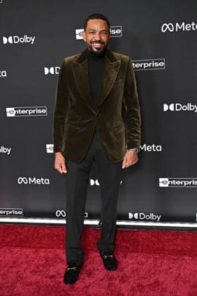 ˜Avatar Fire and Ash™ World Premiere Laz Alonso arriving to the world premiere of Avatar Fire and Ash at the Dolby Theatre on December 1, 2025 in Hollywood, Ca. Hollywood Dolby Theatre California USA Copyright: xLisaxOConnor xAFF-USA.COMx