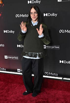 ˜Avatar Fire and Ash™ World Premiere Billie Eilish arriving to the world premiere of Avatar Fire and Ash at the Dolby Theatre on December 1, 2025 in Hollywood, Ca. Hollywood Dolby Theatre California USA Copyright: xLisaxOConnor xAFF-USA.COMx
