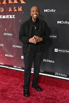 ˜Avatar Fire and Ash™ World Premiere William Stanford Davis arriving to the world premiere of Avatar Fire and Ash at the Dolby Theatre on December 1, 2025 in Hollywood, Ca. Hollywood Dolby Theatre California USA Copyright: xLisaxOConnor xAFF-USA.COMx