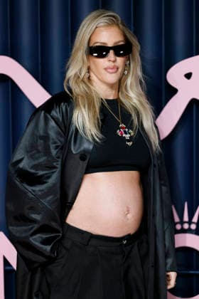 British Fashion Awards Gala Nigth - Red carpet LONDON, UK - DECEMBER 01: Ellie Goulding poses at the photocall of British Fashion Awards held at Royal Albert Hall, on December 01st 2025 in London, Great Britain. Photo Marco Piovanotto Abacapress.com  Copyright: xPiovanottoxMarco ABACAx