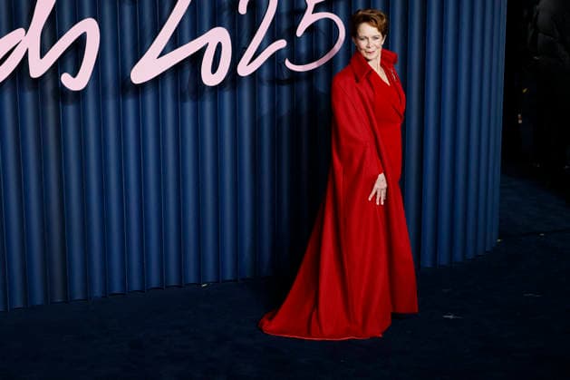 British Fashion Awards Gala Nigth - Red carpet LONDON, UK - DECEMBER 01: Celia Imrie poses at the photocall of British Fashion Awards held at Royal Albert Hall, on December 01st 2025 in London, Great Britain. Photo Marco Piovanotto Abacapress.com  Copyright: xPiovanottoxMarco ABACAx