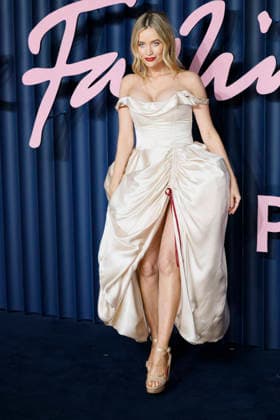 British Fashion Awards Gala Nigth - Red carpet LONDON, UK - DECEMBER 01: Laura Whitmore poses at the photocall of British Fashion Awards held at Royal Albert Hall, on December 01st 2025 in London, Great Britain. Photo Marco Piovanotto Abacapress.com  Copyright: xPiovanottoxMarco ABACAx