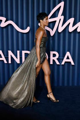 British Fashion Awards Gala Nigth - Red carpet LONDON, UK - DECEMBER 01: Eva Apio poses at the photocall of British Fashion Awards held at Royal Albert Hall, on December 01st 2025 in London, Great Britain. Photo Marco Piovanotto Abacapress.com  Copyright: xPiovanottoxMarco ABACAx