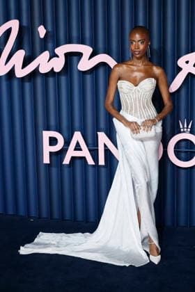 British Fashion Awards Gala Nigth - Red carpet LONDON, UK - DECEMBER 01: Madisin Rian poses at the photocall of British Fashion Awards held at Royal Albert Hall, on December 01st 2025 in London, Great Britain. Photo Marco Piovanotto Abacapress.com  Copyright: xPiovanottoxMarco ABACAx