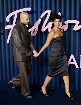 British Fashion Awards Gala Nigth - Red carpet LONDON, UK - DECEMBER 01: Marvin Humes, Rochelle Humes poses at the photocall of British Fashion Awards held at Royal Albert Hall, on December 01st 2025 in London, Great Britain. Photo Marco Piovanotto Abacapress.com  Copyright: xPiovanottoxMarco ABACAx