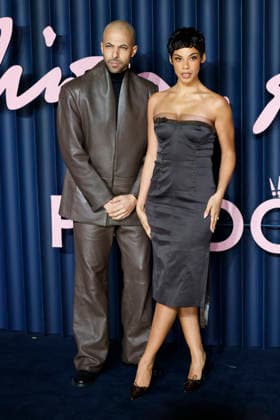 British Fashion Awards Gala Nigth - Red carpet LONDON, UK - DECEMBER 01: Marvin Humes, Rochelle Humes poses at the photocall of British Fashion Awards held at Royal Albert Hall, on December 01st 2025 in London, Great Britain. Photo Marco Piovanotto Abacapress.com  Copyright: xPiovanottoxMarco ABACAx