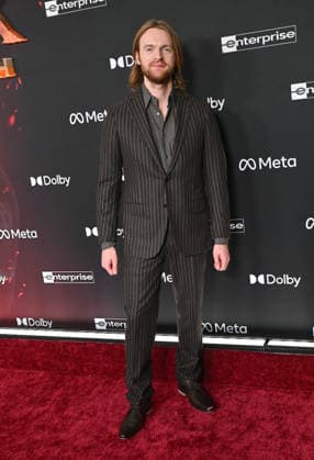 ˜Avatar Fire and Ash™ World Premiere Finneas O Connell arriving to the world premiere of Avatar Fire and Ash at the Dolby Theatre on December 1, 2025 in Hollywood, Ca. Hollywood Dolby Theatre California USA Copyright: xLISAxOConnor xAFF-USA.COMx