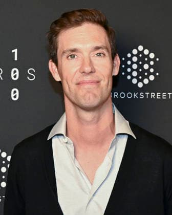 December 1, 2025, Los Angeles, California, USA: American director, songwriter and record producer SEAN DOUGLAS attends the Los Angeles Special Screening Of Sweetwater : RED CARPET. Los Angeles USA - ZUMAb173 20251201_aap_b173_004 Copyright: xBillyxBennightx