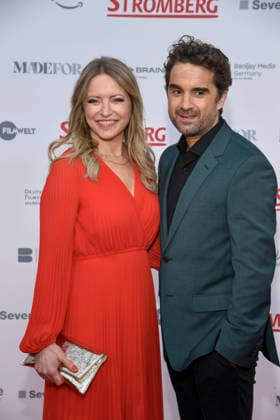 ABBberlin: Diana Staehly und Oliver Wnuk Schauspieler auf dem roten Teppich bei der Weltpremiere des Kino Films STROMBERG WIEDER ALLES WIE IMMER im Zoo Palast Berlin am 01.12.2025 Berlin Deutschland