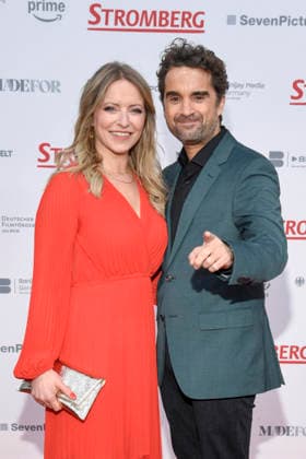 ABBberlin: Diana Staehly und Oliver Wnuk Schauspieler auf dem roten Teppich bei der Weltpremiere des Kino Films STROMBERG WIEDER ALLES WIE IMMER im Zoo Palast Berlin am 01.12.2025 Berlin Deutschland