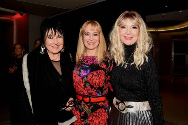 Ursula Ackermann Kaefer widow Sophie Adell actress Cornelia Corba actress singer Munich 01 12 2025 Hotel Vierjahreszeiten Kempinski book presentation by Fritz Egner presenter Mein Leben Zwischen Rhythm und Blues in Muenchen photo Munich