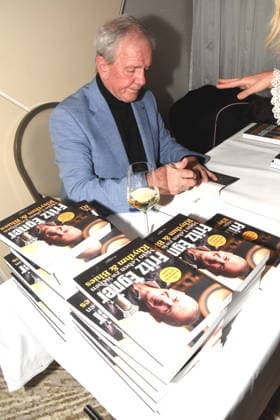 Fritz Egner Presenter Author Muenchen 01 12 2025 Hotel Vierjahreszeiten Kempinski Book Presentation of Fritz Egner Presenter My Life Between Rhythm and Blues in Munich Photo Muenchen