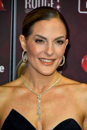 ABBkoeln No Angels Sandy Mölling Moelling on the red carpet at the Charity Aids Gala in the Musical Dome Cologne on 01 12 2025 NRW Germany