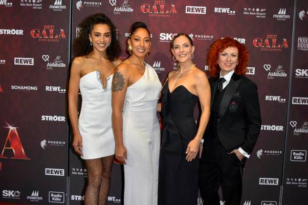 ABBkoeln No Angels, Nadja Benaissa, Lucy Diakovska, Sandy Mölling Moelling Jessica Wahls as guests on the red carpet at the Charity Aids Gala in the Musical Dome Cologne on 01 12 2025 NRW Germany