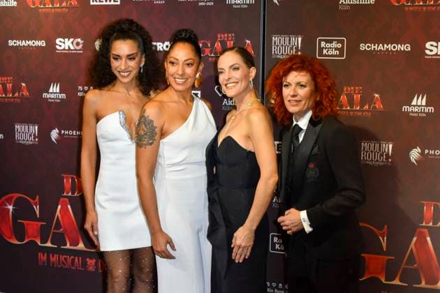 ABBkoeln No Angels, Nadja Benaissa, Lucy Diakovska, Sandy Mölling Moelling Jessica Wahls as guests on the red carpet at the Charity Aids Gala in the Musical Dome Cologne on 01 12 2025 NRW Germany