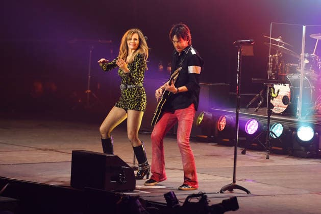 Roxette performing at OVO Arena in London LONDON, ENGLAND - DECEMBER 01: Lena Philipsson and Per Gessle of ˜Roxette™ performing at OVO Arena, Wembley on December 01, 2025 in London, England. CAP MAR MAR Great Britain Copyright: xMartinxHarris CapitalxPicturesx