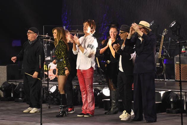 Roxette performing at OVO Arena in London LONDON, ENGLAND - DECEMBER 01: Lena Philipsson and Per Gessle of ˜Roxette™ performing at OVO Arena, Wembley on December 01, 2025 in London, England. CAP MAR MAR Great Britain Copyright: xMartinxHarris CapitalxPicturesx