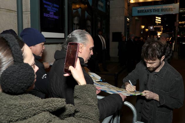 Celebrities attend Sony Pictures Classics and The Cinema Society host Special New York Screening of Merrily We Roll Along Featuring: Daniel Radcliffe with Fans Where: New York, New York, United States When: 01 Dec 2025 Credit: Marion Curtis StarPix for Sony Pictures Classics INSTARimages EDITORIAL USE ONLY. NOT FOR USE BY NEWSPAPERS BASED IN THE UK. Copyright: xx instar55307440