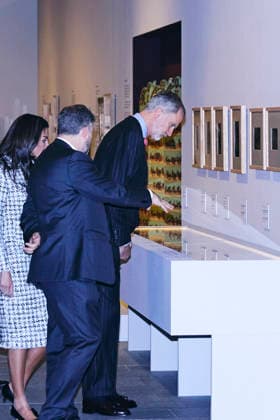 December 2, 2025, Madrid, Madrid, Spain: King Felipe VI of Spain and Queen Letizia of Spain attend the opening of the exhibition on Her Majesty Queen Victoria Eugenia Madrid Spain - ZUMAc260 20251202_zep_c260_002 Copyright: xMikexChicorrox