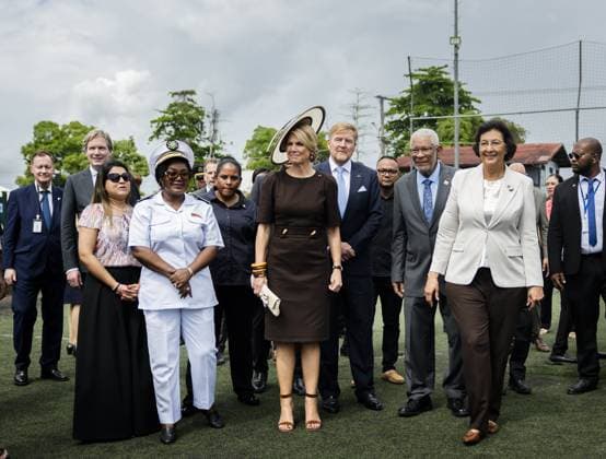 PARAMARIBO - King Willem-Alexander and Queen Maxima visited the community center of the Latour Community Work Foundation (Stibula) in the working-class Latour neighborhood during a three-day state visit to Suriname. ANP REMKO DE WAAL netherlands out - belgium out  Copyright: xx x543695629x originalFilename: 543695629.jpg