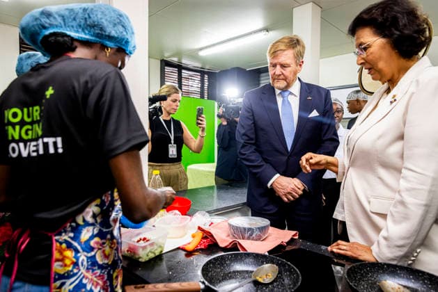02-12-2025 Factory King Willem-Alexander and Queen Maxima visited the Fernandes bottling plant and the Latour Community Work Foundation on the 2nd day of the 3 day statevisit to Suriname. Â  Copyright: xPPEx