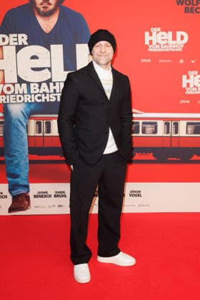 Premiere of Der Held vom Bahnhof Friedrichstrasse Jürgen Vogel at the premiere of Der Held vom Bahnhof Friedrichstrasse at Delphi Filmpalast on 02 12 2025 in Berlin Copyright: xEventpressxKochanx