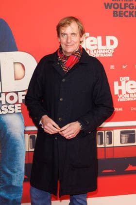 Premiere of Der Held vom Bahnhof Friedrichstrasse Lars Kraume at the premiere of Der Held vom Bahnhof Friedrichstrasse at the Delphi Filmpalast on 02 12 2025 in Berlin Copyright: xEventpressxKochanx