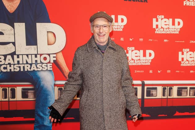 Premiere Der Held vom Bahnhof Friedrichstrasse Dani Levy at the premiere of Der Held vom Bahnhof Friedrichstrasse at the Delphi Filmpalast on 02 12 2025 in Berlin Copyright: xEventpressxKochanx