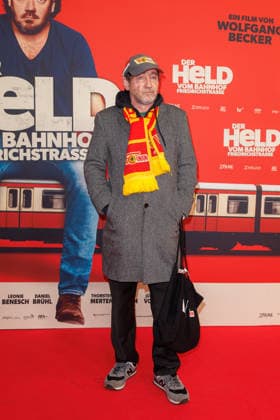 Premiere of Der Held vom Bahnhof Friedrichstrasse Thorsten Merten at the premiere of Der Held vom Bahnhof Friedrichstrasse at the Delphi Filmpalast on 02 12 2025 in Berlin Copyright: xEventpressxKochanx